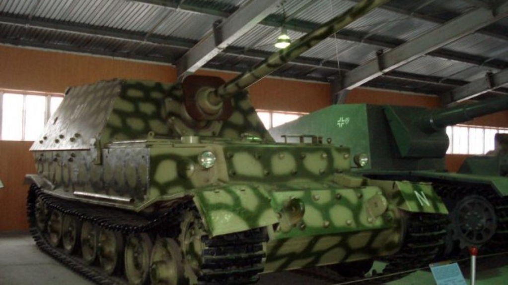 O pai do Fusca também criou um tanque de guerra