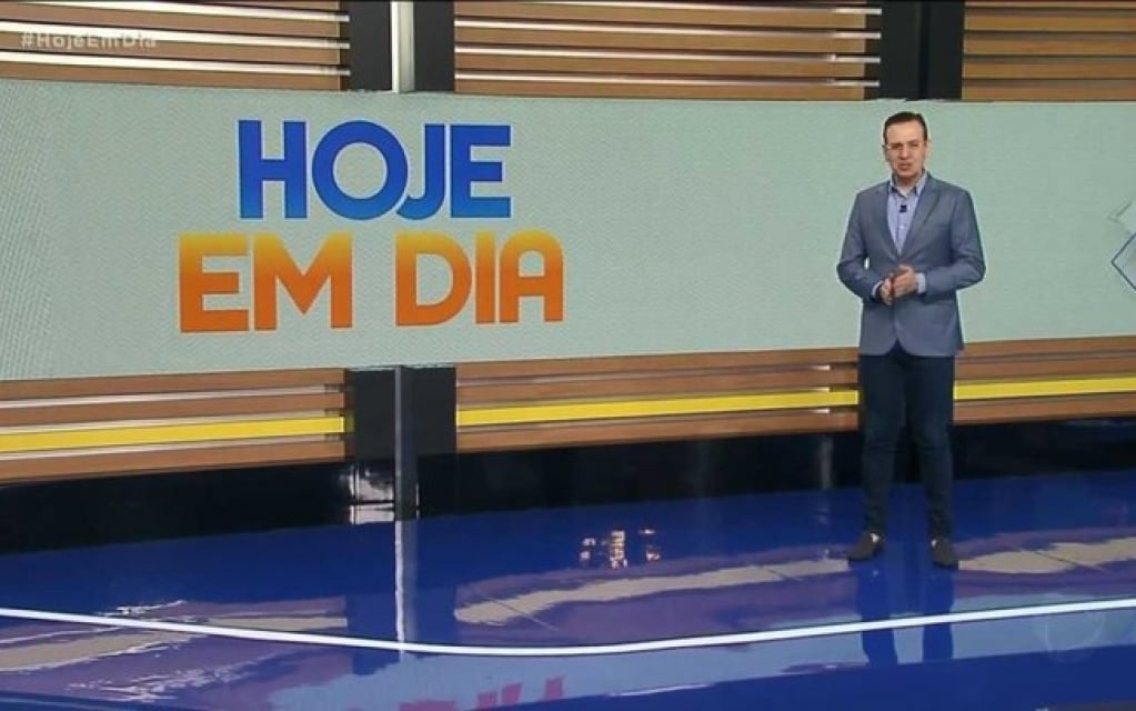 Ticiane Pinheiro anuncia despedida de Zucatelli do Hoje em Dia: "Foi uma honra"