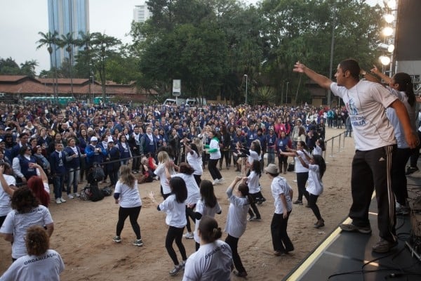 Escola da Família oferece 129 bolsas para universitários na região