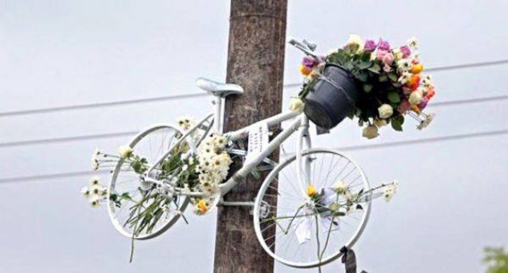 Marília ganha 'bicicleta fantasma' neste domingo; ciclistas pedem segurança