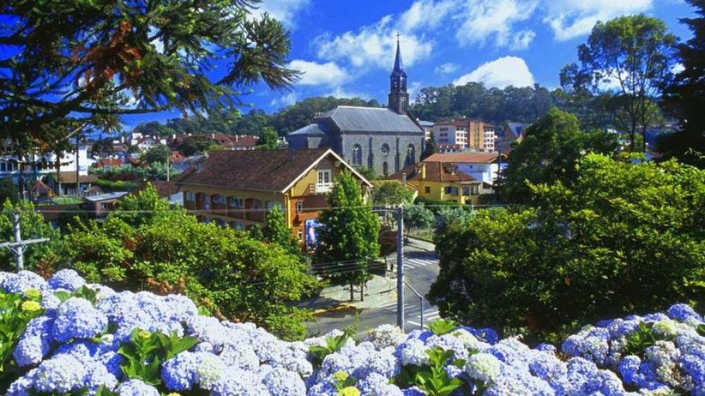 Gramado, na Serra Gaúcha, vai além do romantismo e atrai famílias