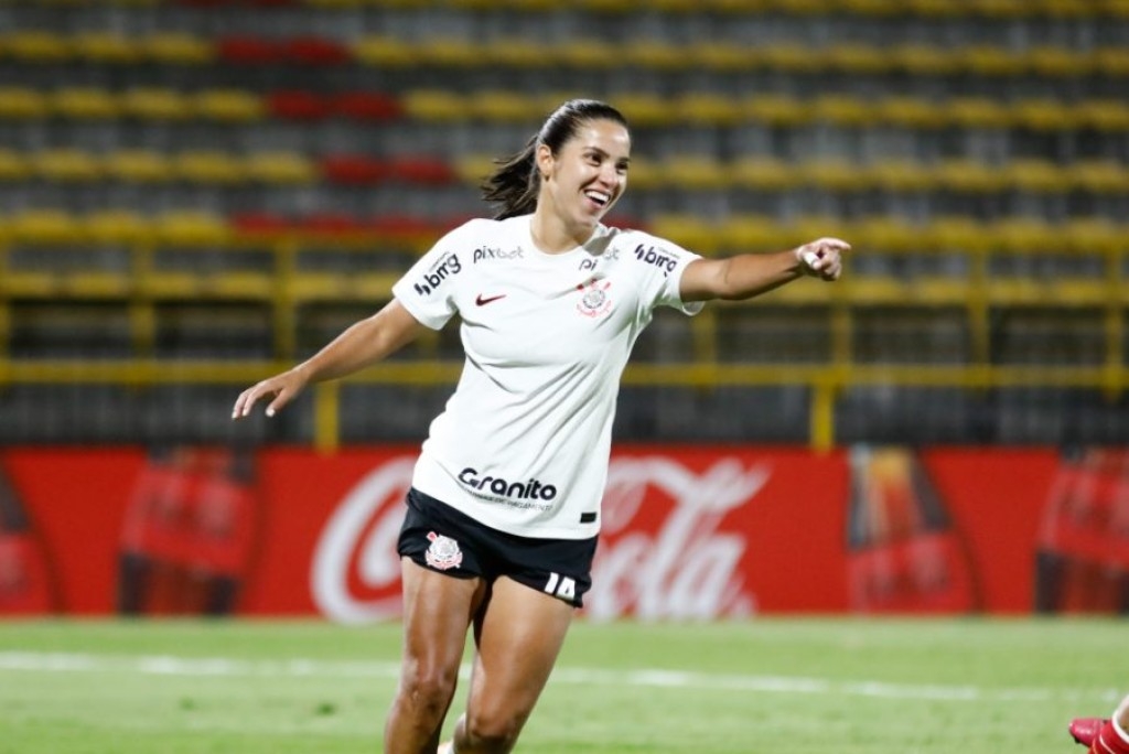 Corinthians vence e elimina Internacional da Supercopa Feminina