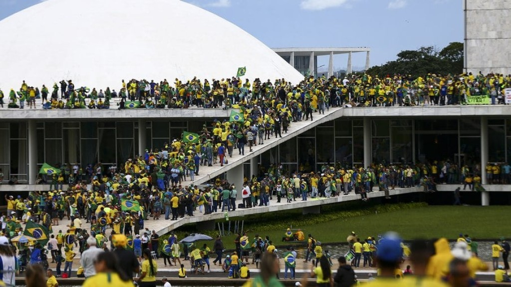 Veja o que se sabe sobre os atos terroristas em Brasília