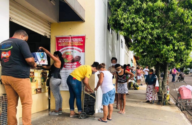 ONG de distribuição de alimentos para ajuda para manter atividade em Marília