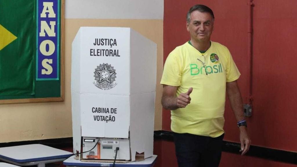 Bolsonaro vai ao STF em 'visita institucional' com ambiente 'cordial'