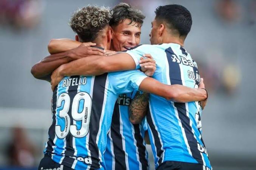 Grêmio vence o Cruzeiro e assume terceira colocação do Brasileiro