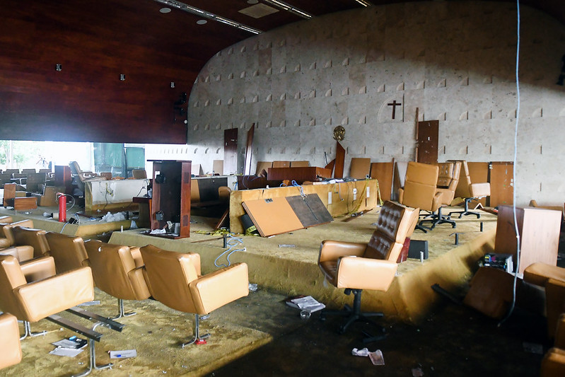 Imagens dos estragos causados por vandalismo no Edifício-sede do STF. Foto: Carlos Moura/SCO/STF