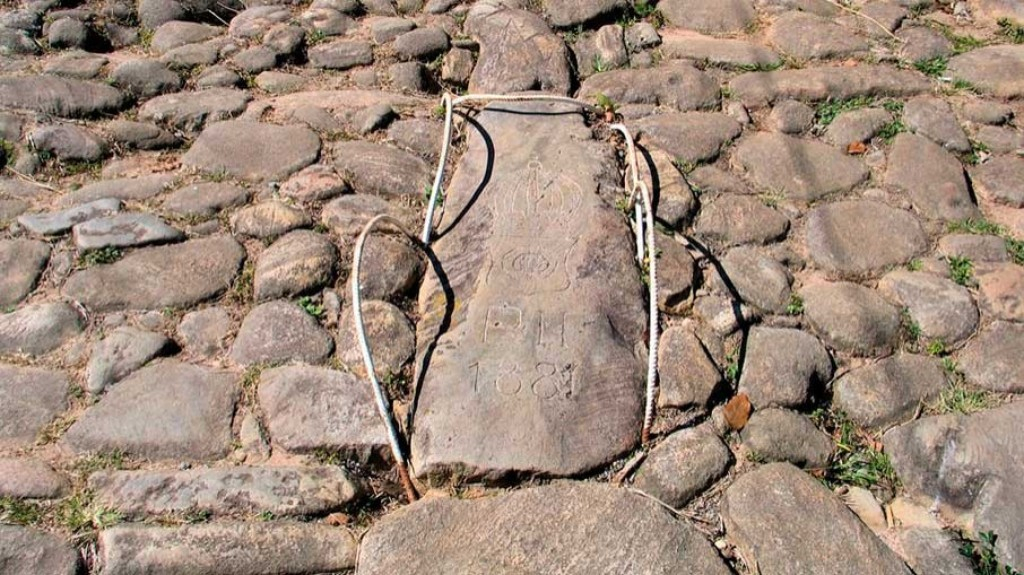 Parque em MG preserva pedra onde Dom Pedro II teria levado um tombo