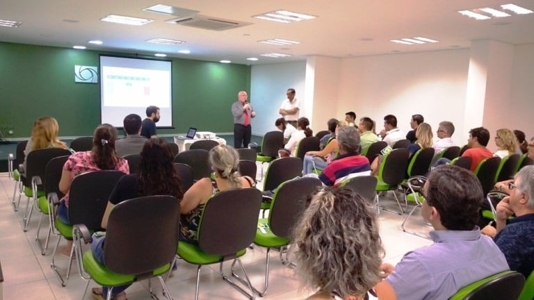 Comércio define horário especial para 2019 e investe na Black Friday