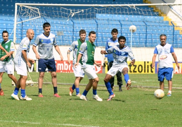 Time do MAC durante treino no Abreuzão – Ricardo Prado/Divulgação