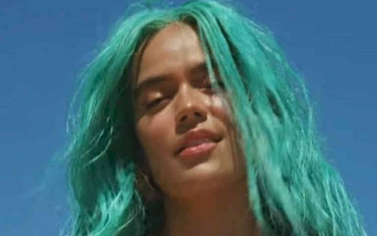 Karol G faz história na parada latina da Billboard