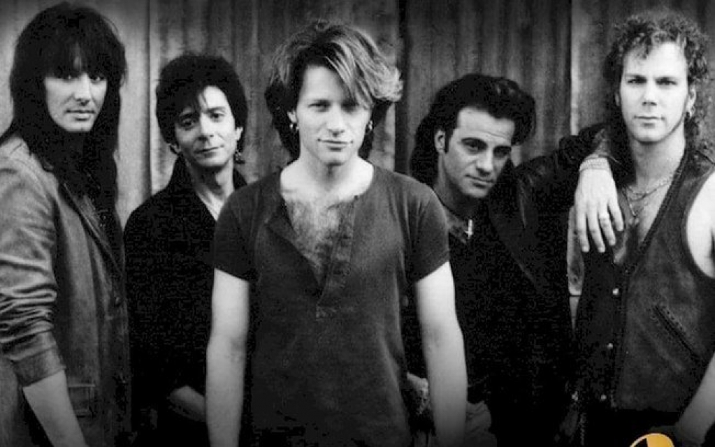 Bon Jovi: ex-guitarrista Richie Sambora afirma que seu papel na banda era "ficar calado"