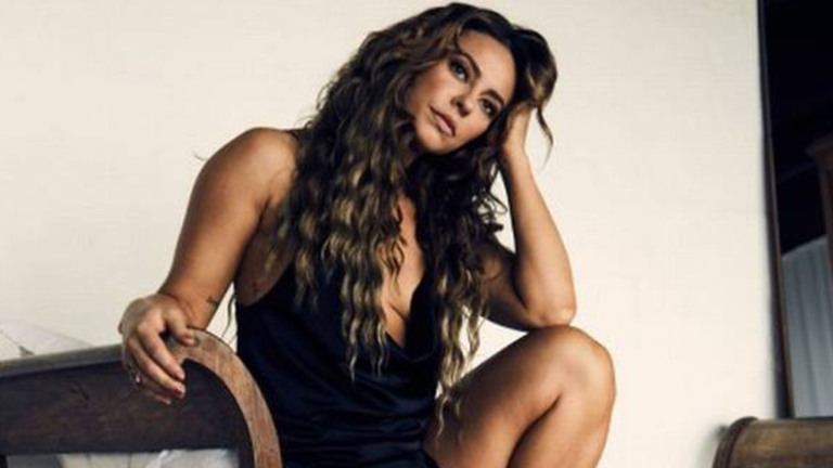 Paolla Oliveira esbanja beleza natural em ensaio de tirar o fôlego: ‘Q MULHER ❤️’