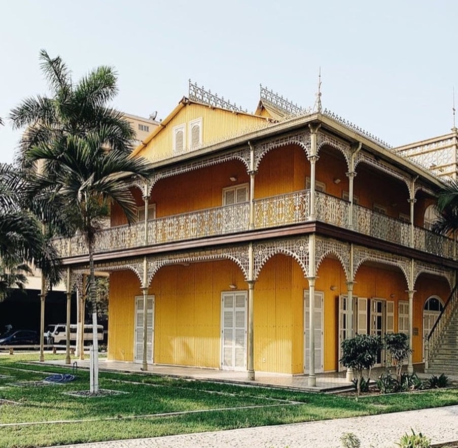 O Palácio de Ferro, em Luanda, Angola. Foto: Reprodução/Instagram 31.03.2023