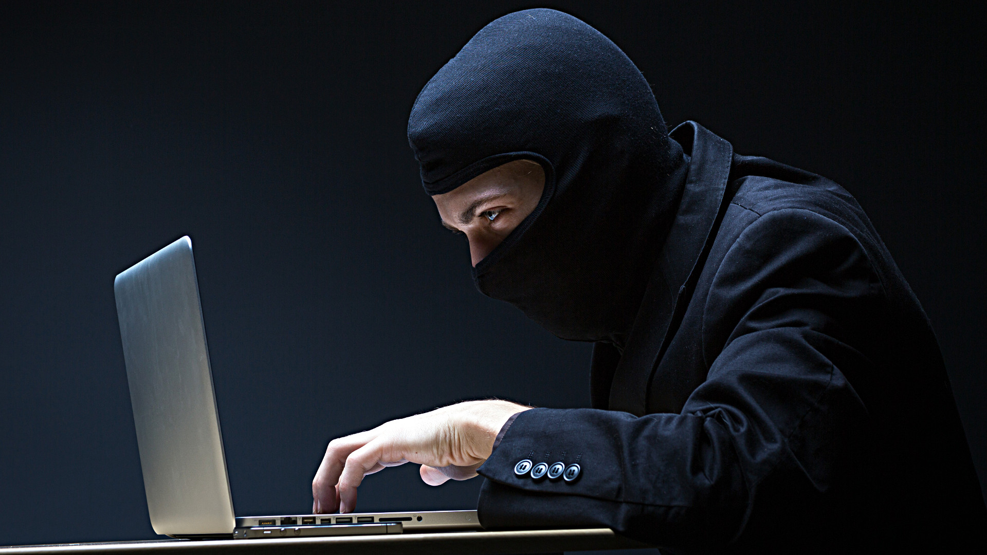 Criminosos invadem perfis do Instagram e contas do WhatsApp para dar golpes do Pix (Imagem: Reprodução)