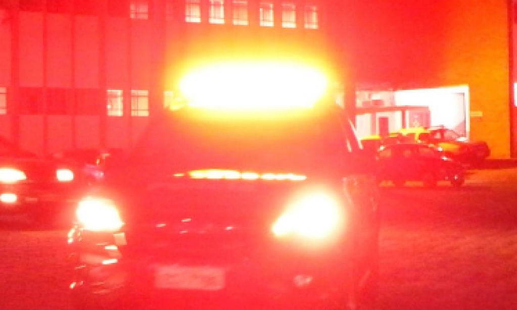 Policiais Militares salvam bebê de seis dias engasgado com leite em Marília Policiais Militares salvam bebê de seis dias engasgado com leite em Marília