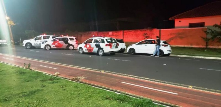 Avenidas terão rondas contra aglomeração;ação começou com blitz na Cascata