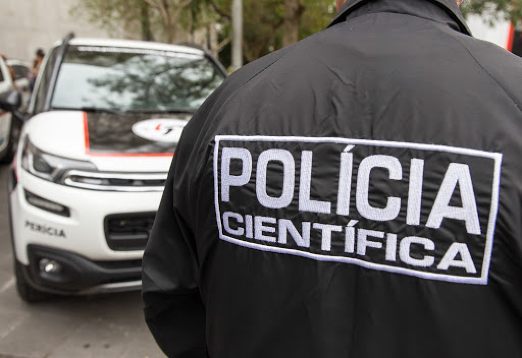 Morador encontra corpo de homem em córrego no distrito de Dirceu Morador encontra corpo de homem em córrego no distrito de Dirceu