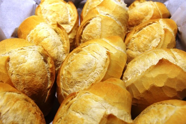 Posto Fragata lança linha própria de pães artesanais e muito sabor