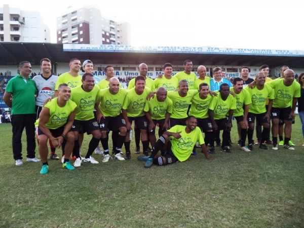 Futebol  Solidário leva 3.000 ao Abreuzão e ajuda Amor de Criança