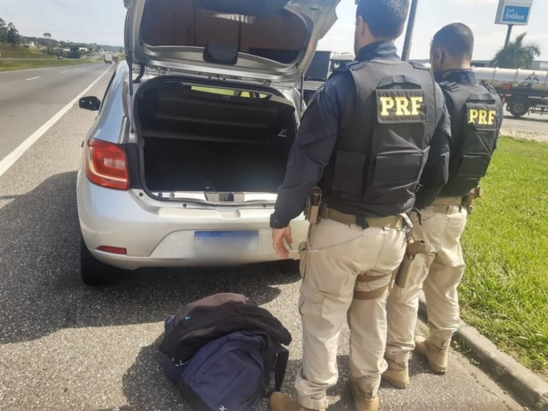 Polícia prende em Registro dois acusados de furto a caixa eletrônico em Marília