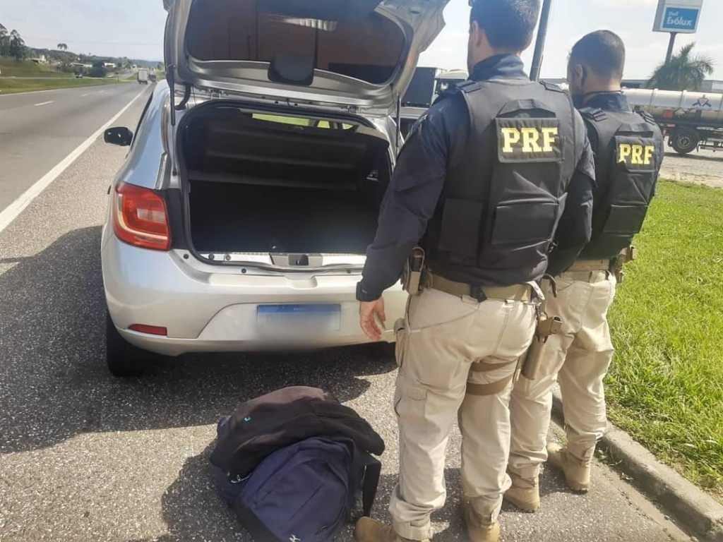 Polícia prende em Registro dois acusados de furto a caixa eletrônico em Marília