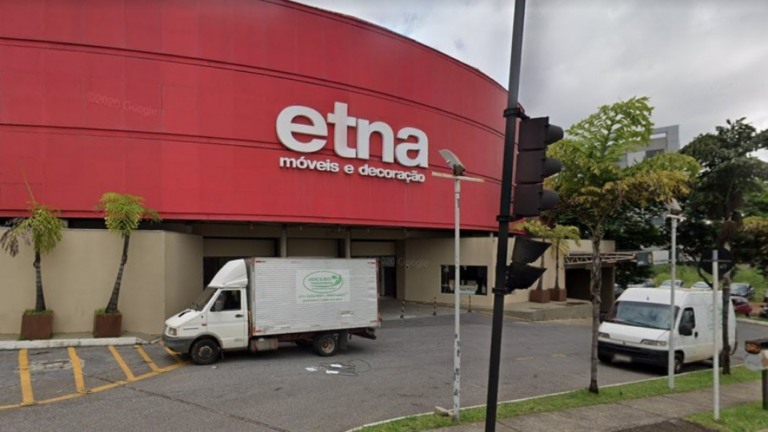 Etna encerra operações e fará liquidação com descontos de até 90%