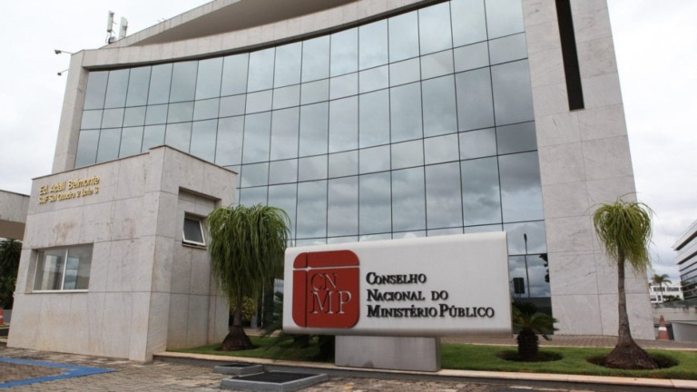 redacao@odia.com.br (O Dia) Cláudio Souza e Sergio Mizrahy acionaram o Conselho Nacional do Ministério Público para denunciar que foram coagidos a firmar acordo de delação premiada à Força-Tarefa da L