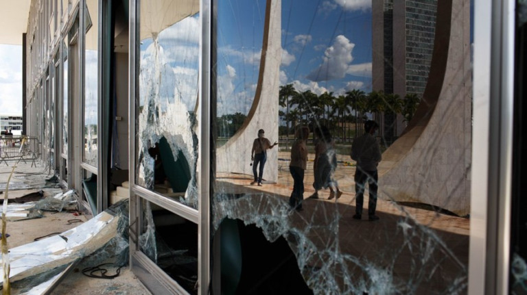Países da OEA fazem reunião e condenam ato terrorista em Brasília