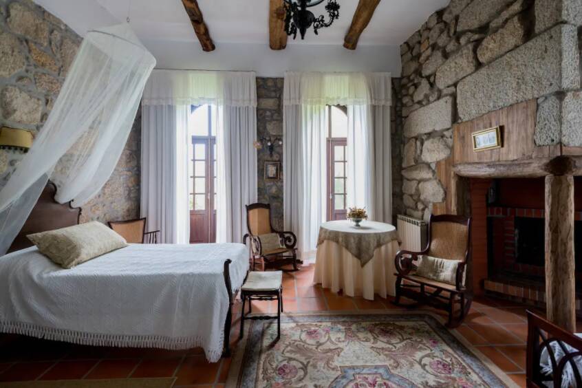 Quartos do castelo. Foto: Airbnb/reprodução