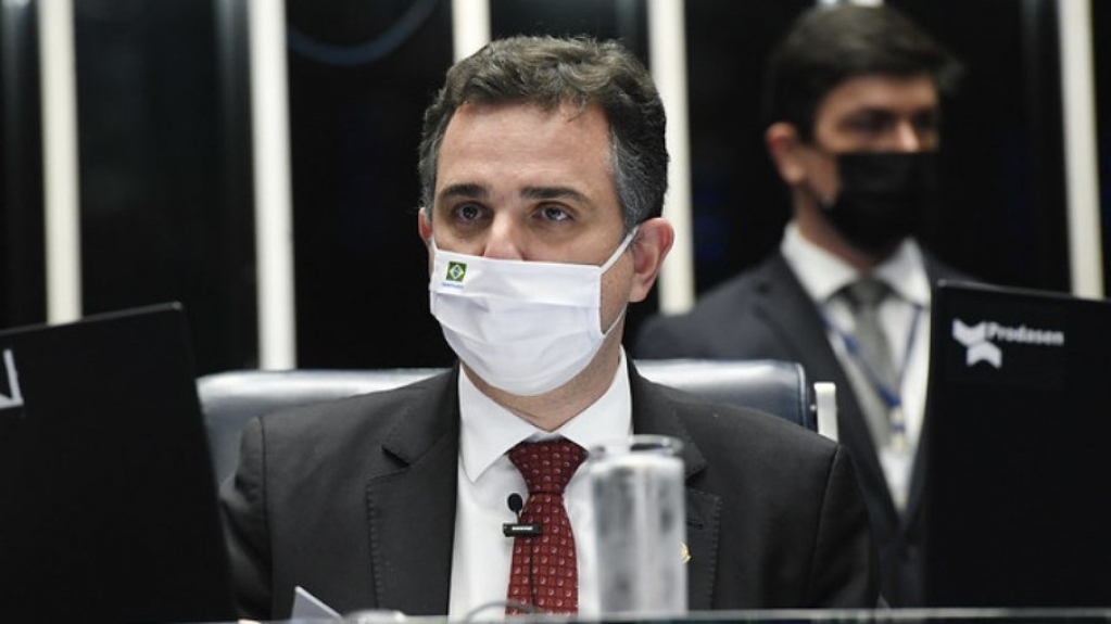 Renan e membros do PT articulam para que Pacheco seja vice de Lula, diz jornal Renan e membros do PT articulam para que Pacheco seja vice de Lula, diz jornal