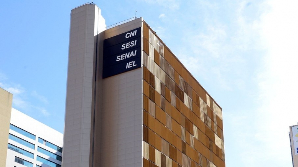 CNI critica aumento da taxa Selic: "Excessiva e equivocada" CNI critica aumento da taxa Selic: "Excessiva e equivocada"