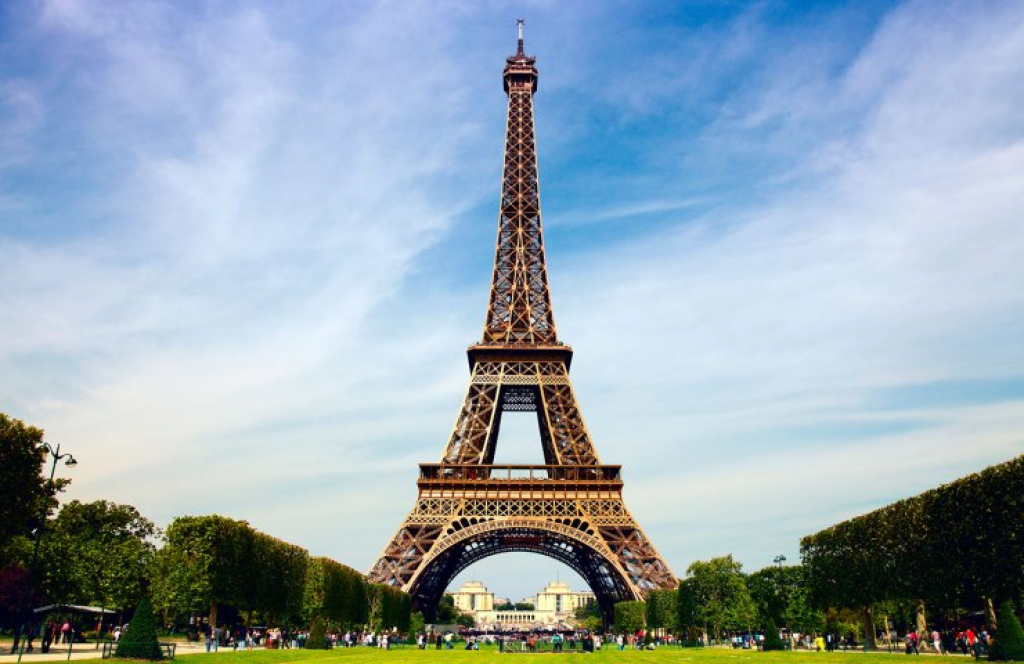 Torre Eiffel, arquitetura em forma de arte