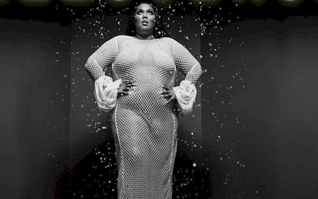 Lizzo lançará novo álbum com transmissão ao vivo