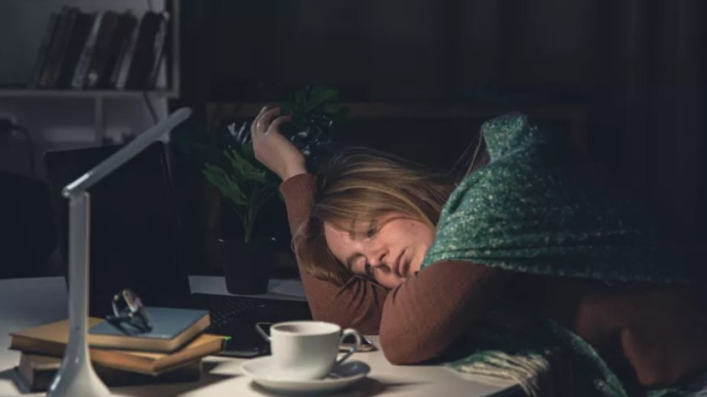 A forma como dormimos pode 'prever' quando vamos morrer, diz estudo A forma como dormimos pode 'prever' quando vamos morrer, diz estudo