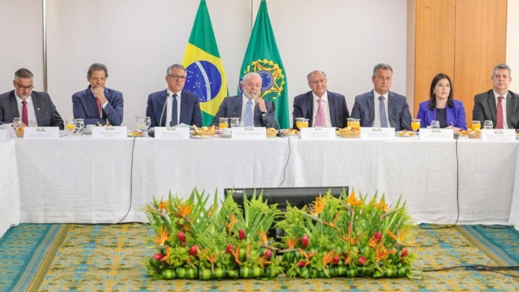 Tânia Rêgo/Agência Brasil Aeroporto do Galeão receberá reforço de militares Tânia Rêgo/Agência Brasil Aeroporto do Galeão receberá reforço de militares