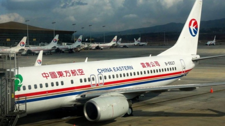 Ações da China Eastern Airlines caem mais de 7% após queda de avião