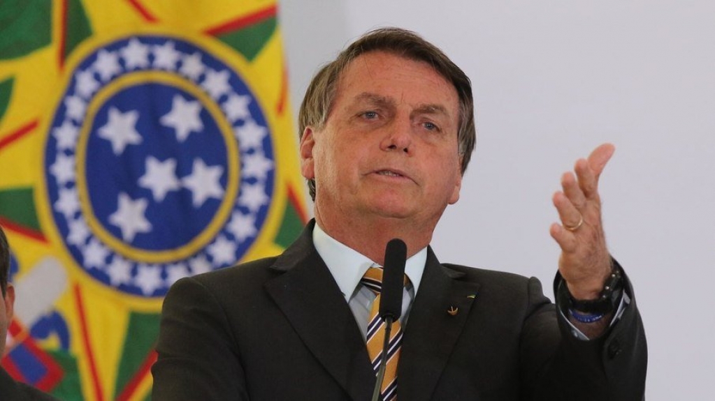 'Não posso tomar providência de tudo', diz Bolsonaro sobre encontro com Miranda