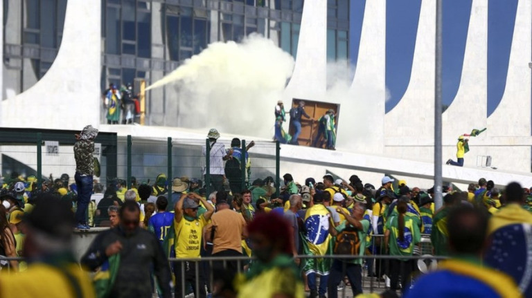 Operação Lesa Pátria: PF deflagra 6º fase com 8 mandados de prisão