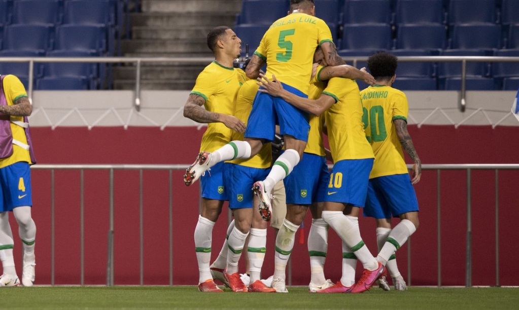 Brasil vence Egito e vai à semifinal do futebol masculino na Olimpíada