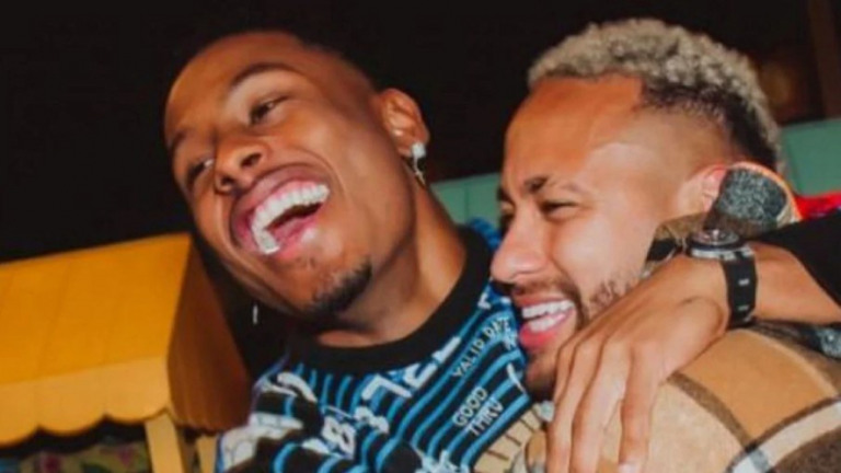Paulo André celebra amizade com Neymar: 'Sou teu fã'