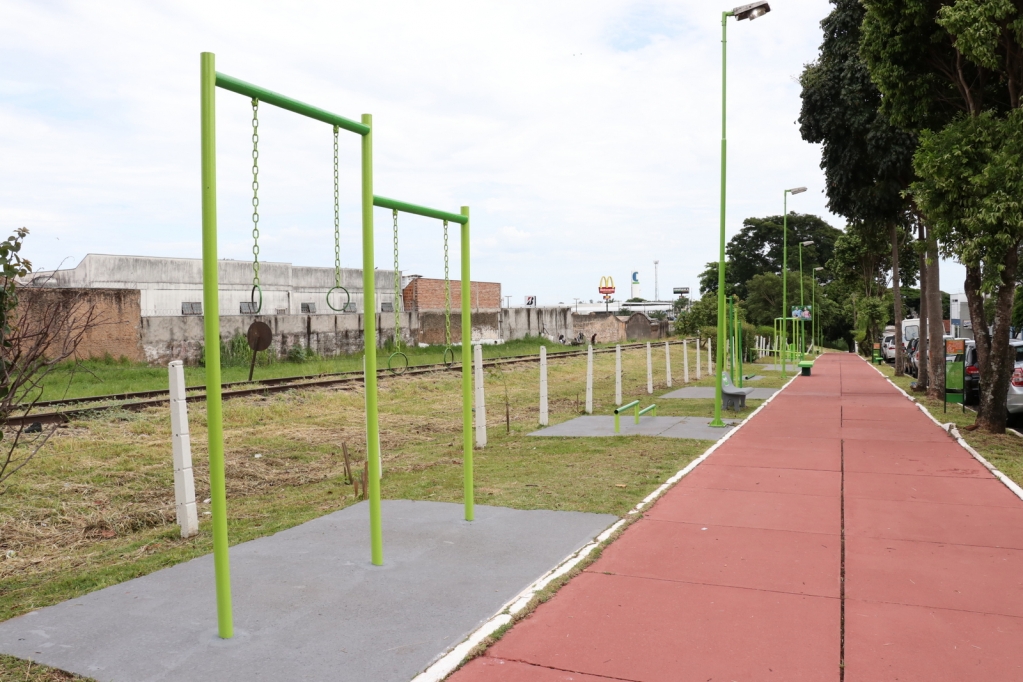 Pista de Cooper e academia ao ar livre na Pedro de Toledo ganham revitalização