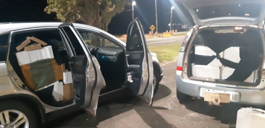 Blitz da PRF em Ourinhos apreende carga de relógios e óculos do Paraguai Blitz da PRF em Ourinhos apreende carga de relógios e óculos do Paraguai