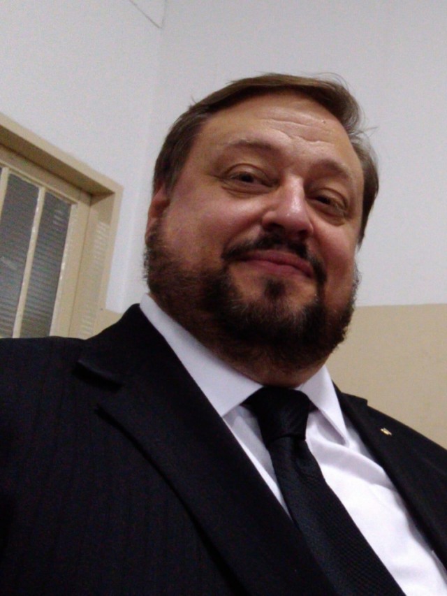 Luto – Marília perde Rodolfo Meneghello, advogado, marido, lutador, vítima da Covid