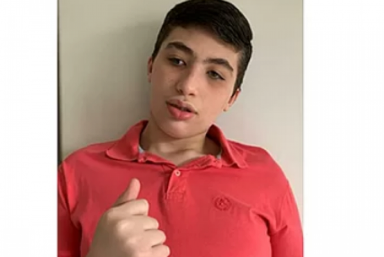 Jovem com síndrome rara em Marília tem campanha para ajuda em tratamento