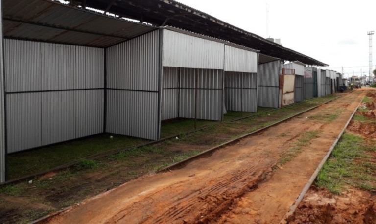 Prefeitura deve pedir prazo para desocupação de ferrovia
