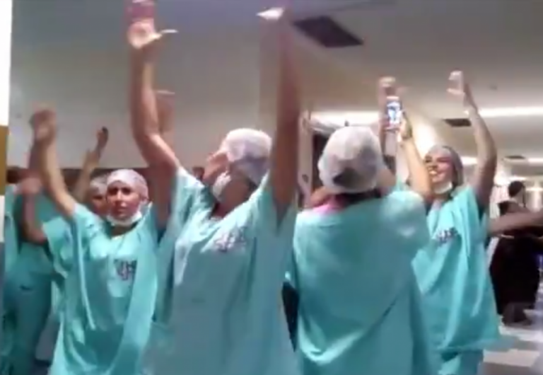 Humanização com dança e música em hospital vira polêmica na região