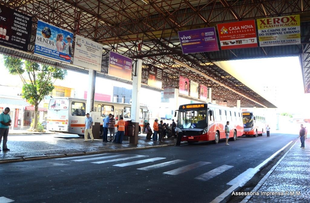 Daniel publica decreto com aumento para tarifas de ônibus em Marília