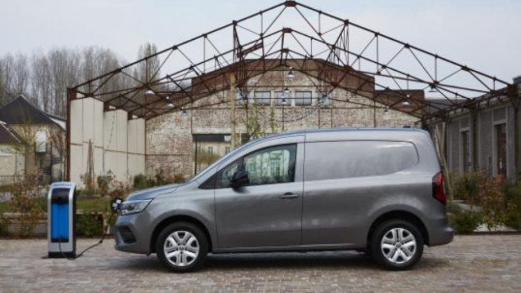 Renault Kangoo elétrico roda até 300 km na cidade