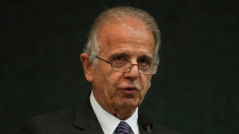 Múcio nega 'envolvimento direto' das Forças Armadas nos atos golpistas